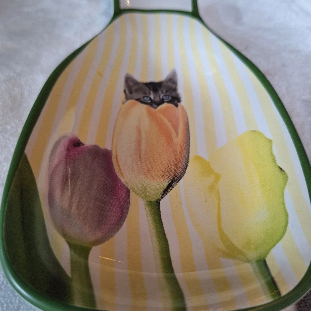 Vintage Ceramic Porcelain Tulip Kitten Cat Spoon Rest Wall Art